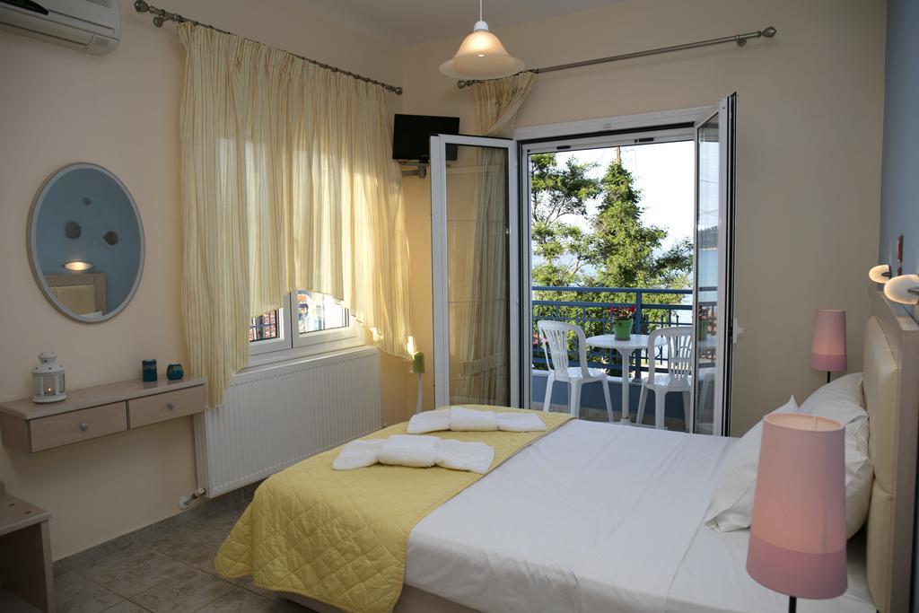 Arion Hotel 스칼라 포타미아스 외부 사진