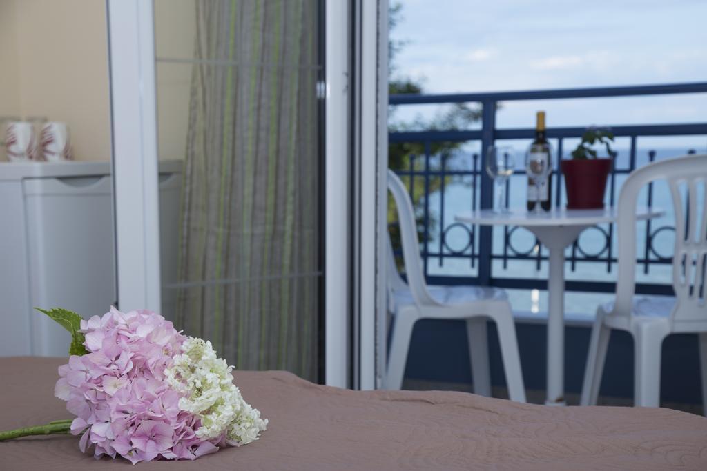 Arion Hotel 스칼라 포타미아스 외부 사진