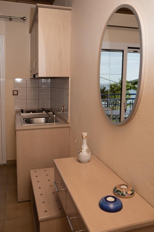 Arion Hotel 스칼라 포타미아스 외부 사진